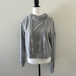 ALO Yoga Cropped Grey Hoodie | Size S